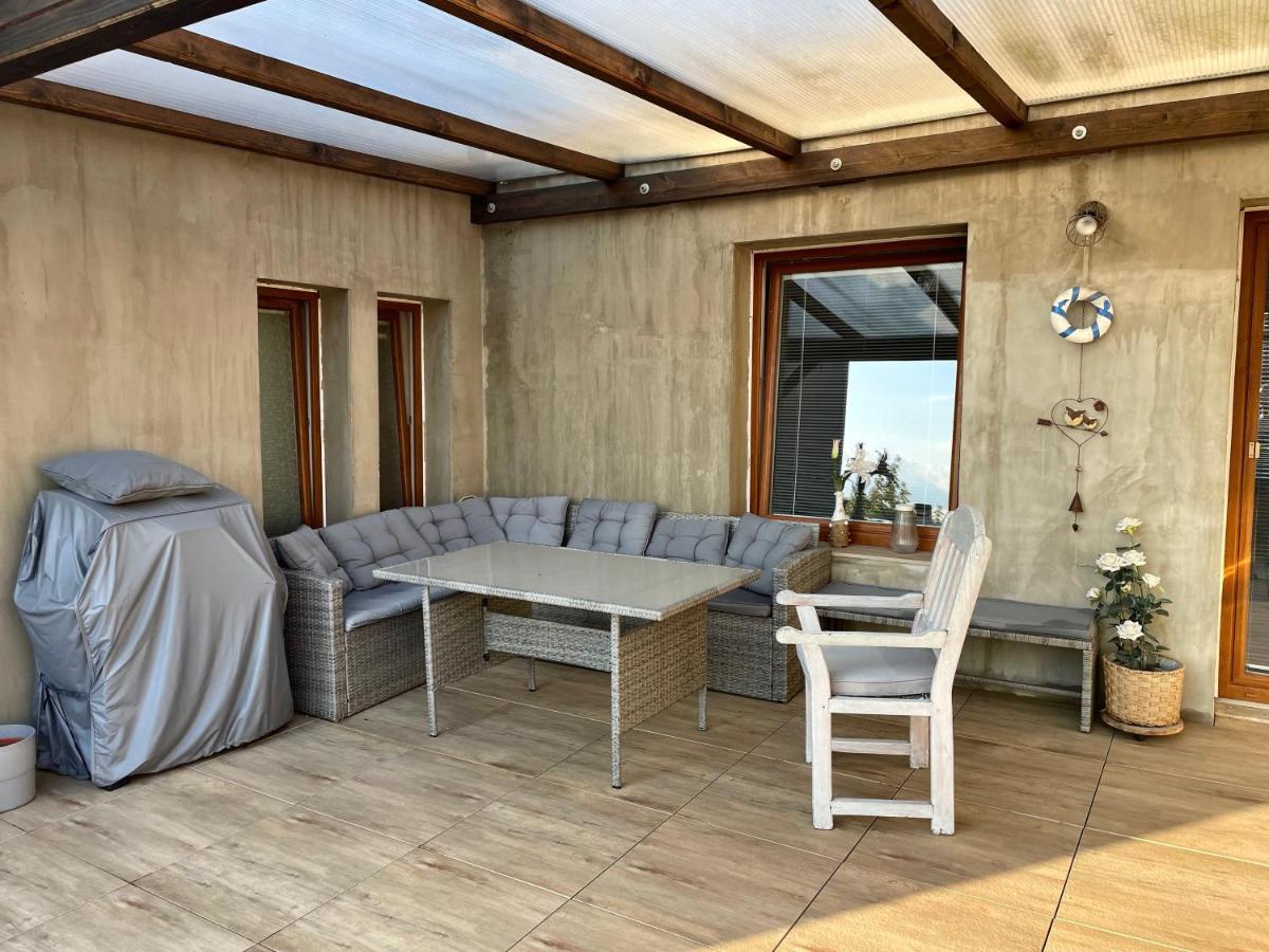 Apartman Az Pro 8 Osob Humpolec Esterno foto